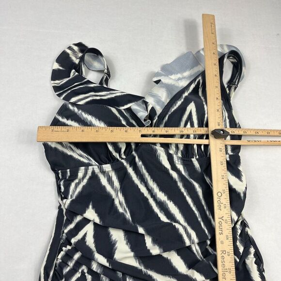 DKNY One Piece Ruffled Bathing Suit Zebra Print Padded Swimsuit Beach Size 12 - Picture 6 of 12